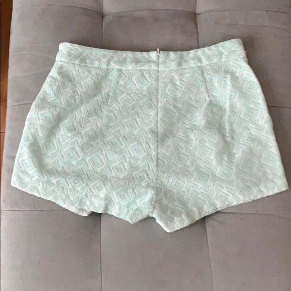 Pretty skort - Picture 2 of 3